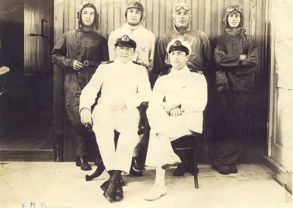 Итальянская команда на Кубке Шнейдера 1921 г., когда впервые победу одержала машина фирмы «Макки» – летающая лодка М.7